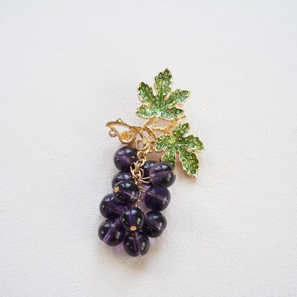 Vintage Style Enameled Crystal Beads Grape Brooch - Picture 4 of 5